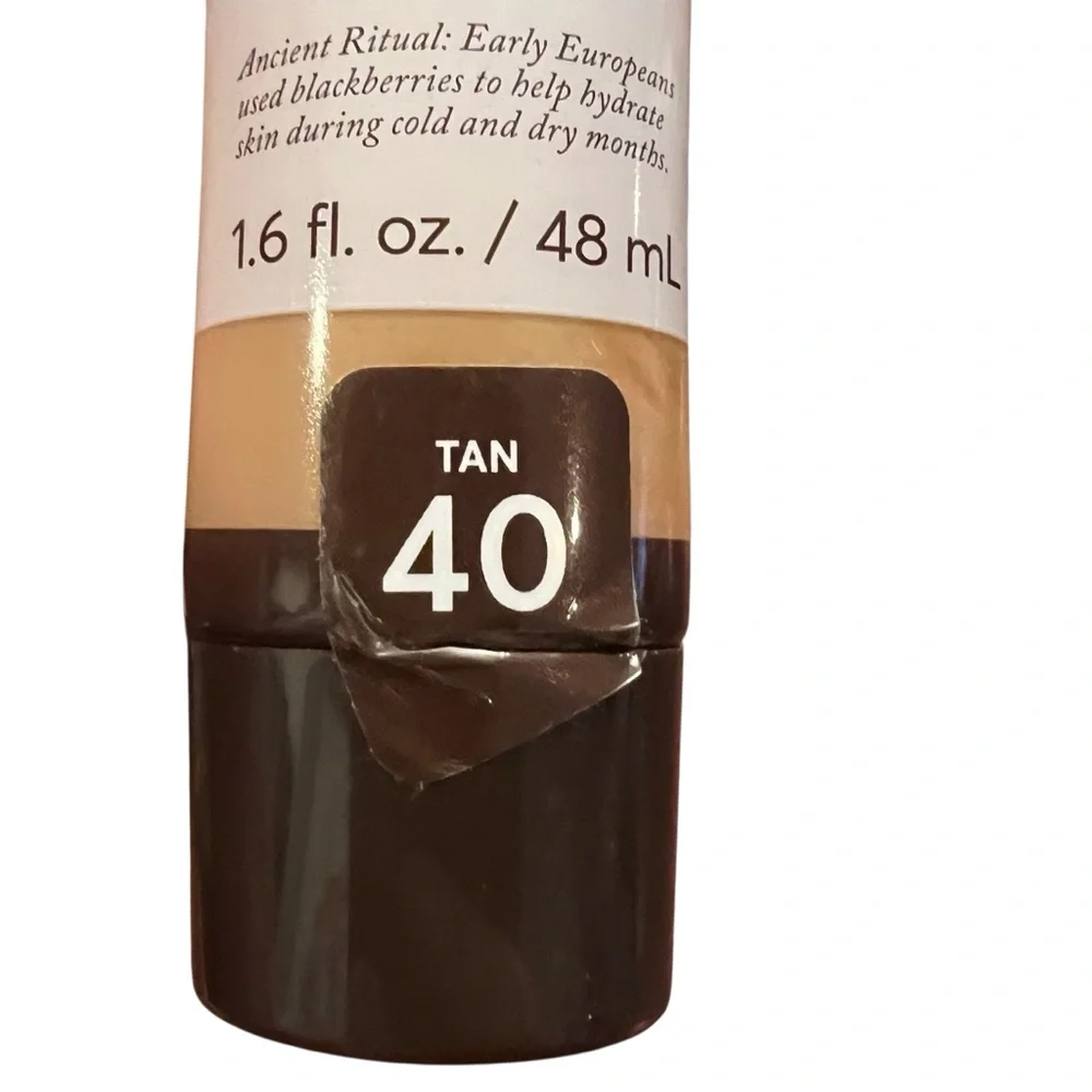 Found BB‎ Cream with Blackberry Extract, 40 TAN 1.6 fl oz Hydration Tinted Cream